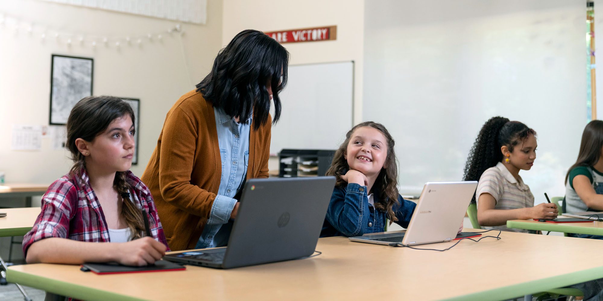 Wacom tablets in classroom with K-12 teacher