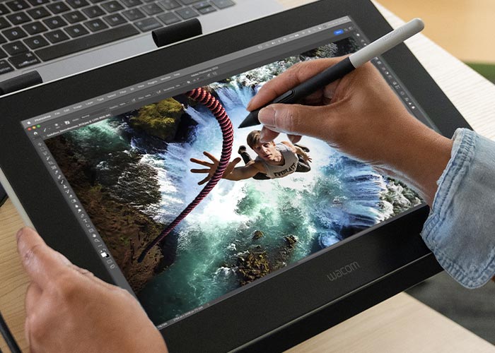 Wacom One pen display digital photo editing