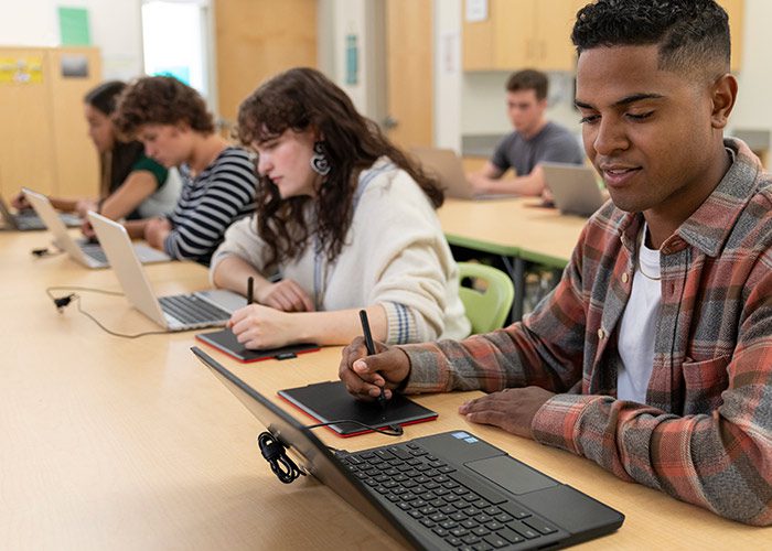 One By Wacom pen tablet and Chromebooks in classroom